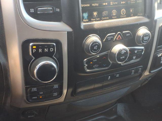 2017 Ram 1500 Big Horn Crew Cab 4x4 5'7" Box