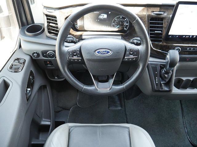 2022 Ford Transit Cargo Van LIMITED SE