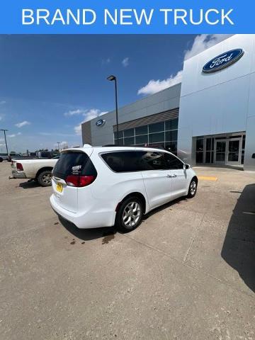2018 Chrysler Pacifica Touring Plus