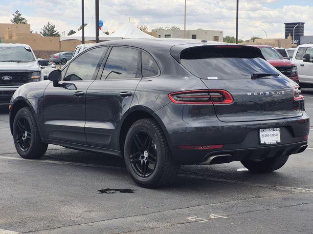 2017 Porsche Macan Base