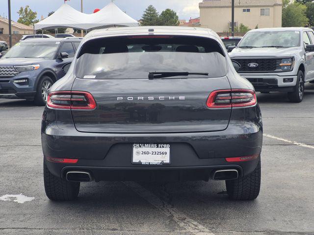 2017 Porsche Macan Base