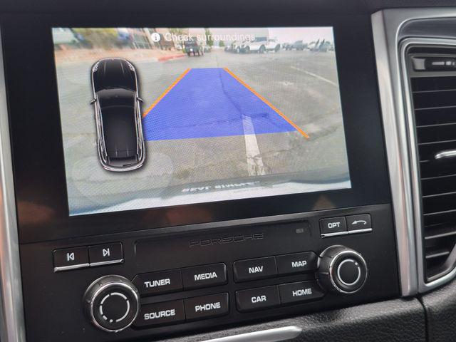 2017 Porsche Macan Base