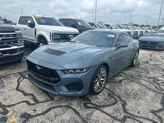 2025 Ford Mustang GT Premium Fastback