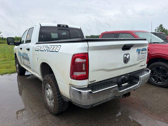 2024 Ram 3500 Tradesman Crew Cab 4x4 64 Box