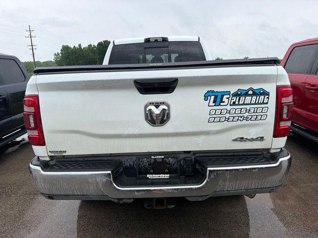 2024 Ram 3500 Tradesman Crew Cab 4x4 64 Box