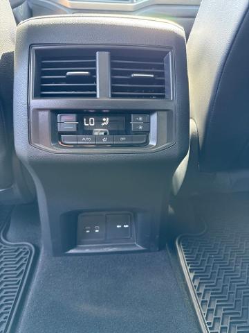 2021 Volkswagen Atlas 3.6 V6 SE w/ Technology R-Line