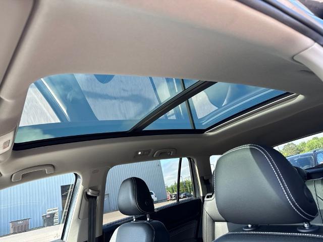 2021 Volkswagen Atlas 3.6 V6 SE w/ Technology R-Line