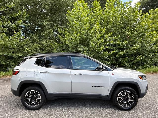 2024 Jeep Compass Trailhawk 4x4