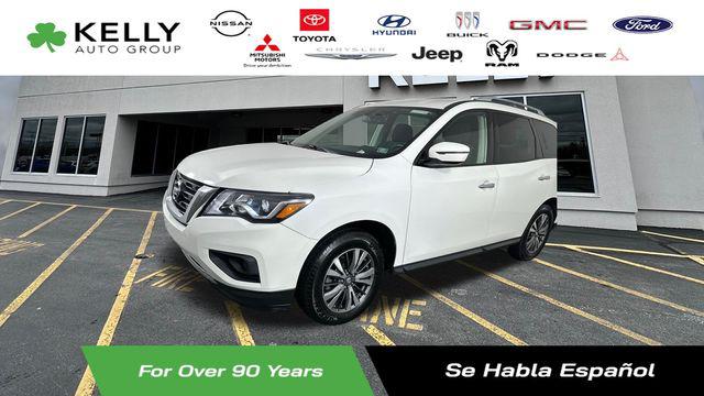 2018 Nissan Pathfinder SV 2018 Nissan Pathfinder SV