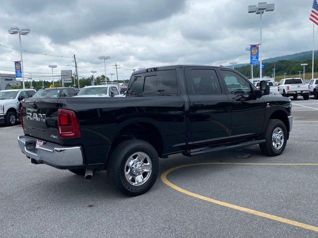 2025 Ram 2500 Tradesman Crew Cab 4x4 64 Box