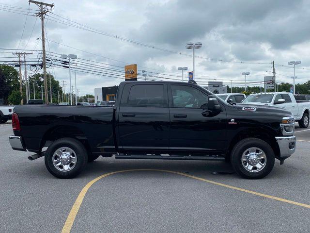 2025 Ram 2500 Tradesman Crew Cab 4x4 64 Box