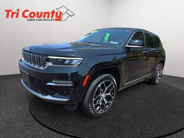 2022 Jeep Grand Cherokee Summit Reserve 4x4 2022 Jeep Grand Cherokee Summit Reserve 4x4
