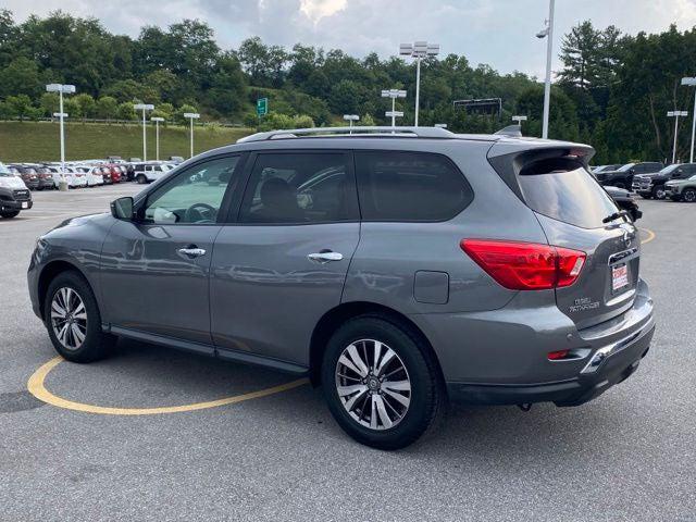 2019 Nissan Pathfinder SV 2019 Nissan Pathfinder SV
