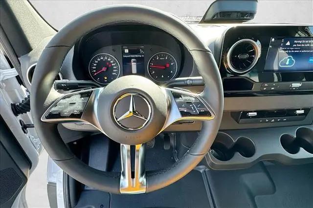 2026 Mercedes-Benz Sprinter 2500 High Roof 4-Cyl Diesel HO