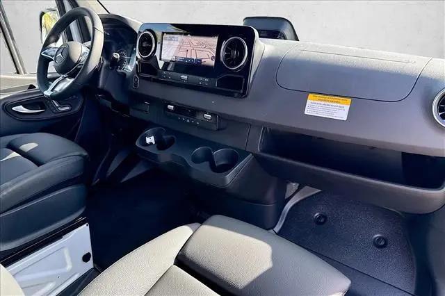 2026 Mercedes-Benz Sprinter 2500 High Roof 4-Cyl Diesel HO