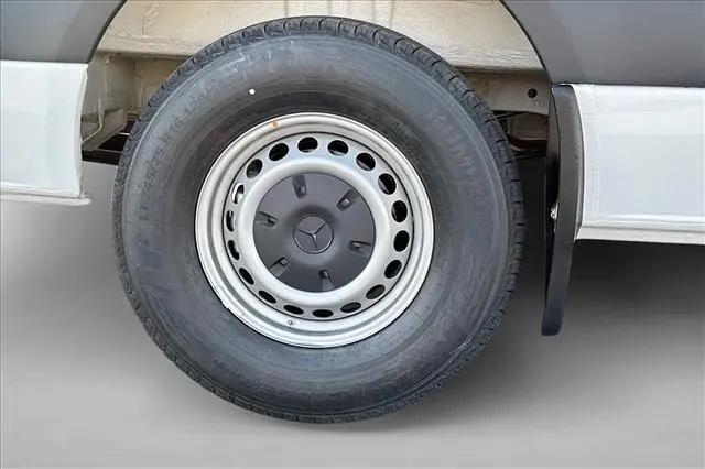 2026 Mercedes-Benz Sprinter 2500 High Roof 4-Cyl Diesel HO