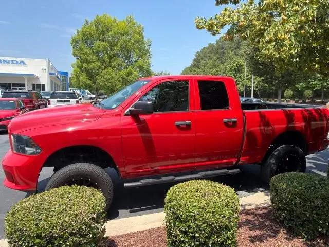 2018 Ram 1500 Express Quad Cab 4x4 6'4" Box
