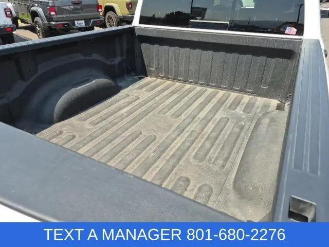 2025 Ram 1500 Big Horn Crew Cab 4x4 64 Box