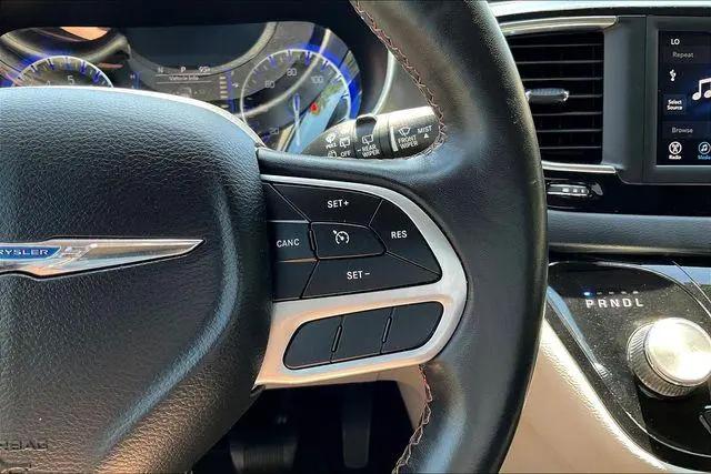 2020 Chrysler Pacifica Touring L