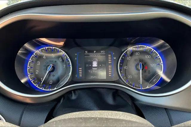 2020 Chrysler Pacifica Touring L