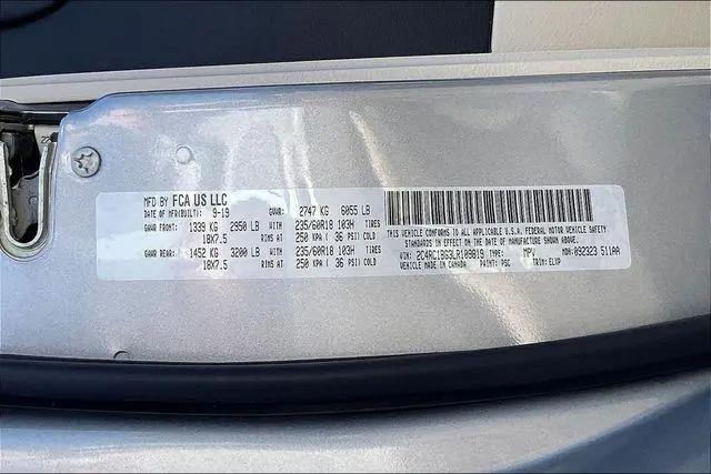 2020 Chrysler Pacifica Touring L