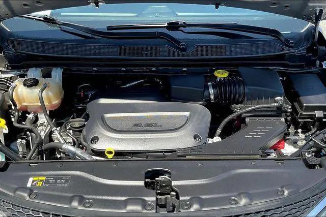 2020 Chrysler Pacifica Touring L