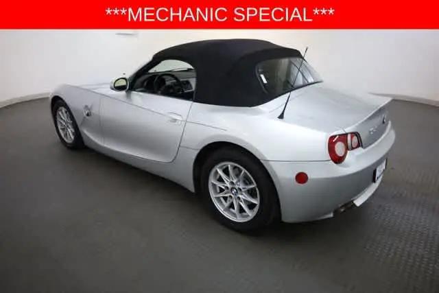 2005 BMW Z4 2.5i