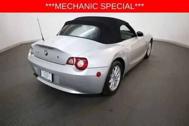 2005 BMW Z4 2.5i
