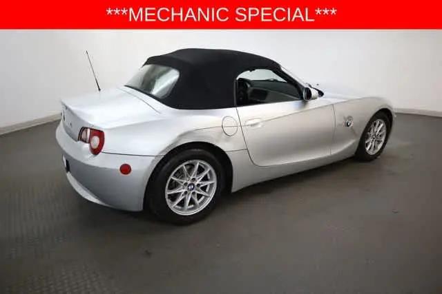 2005 BMW Z4 2.5i