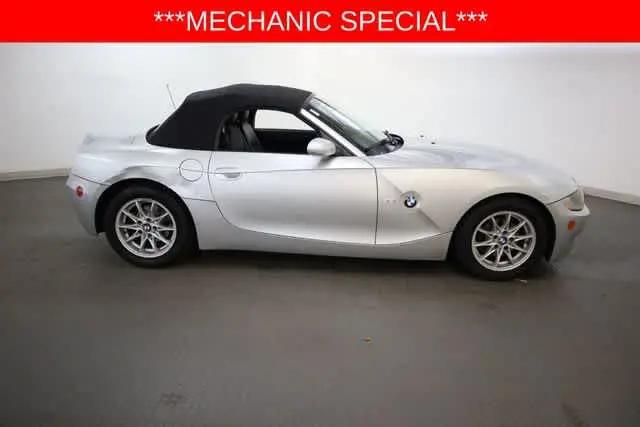 2005 BMW Z4 2.5i