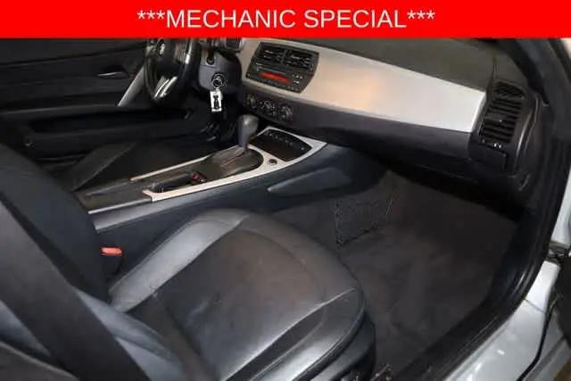 2005 BMW Z4 2.5i