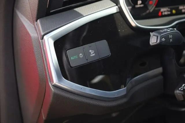 2023 Audi Q3 Premium Plus 45 TFSI S line quattro Tiptronic