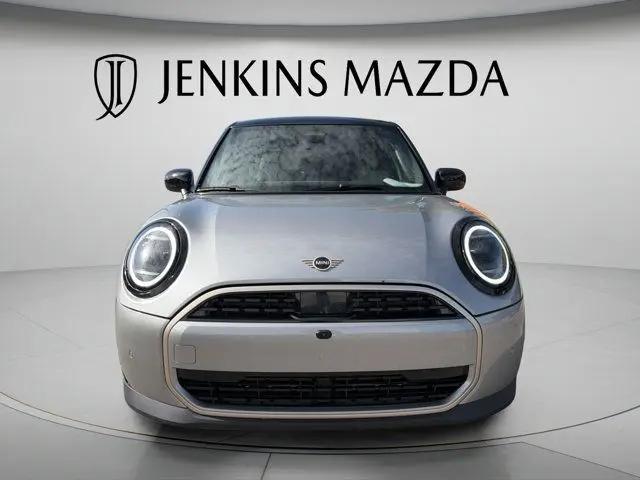 2025 MINI Hardtop Cooper