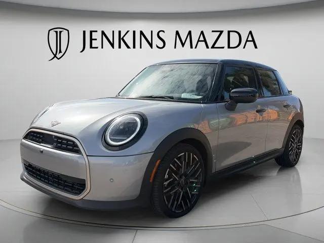 2025 MINI Hardtop Cooper