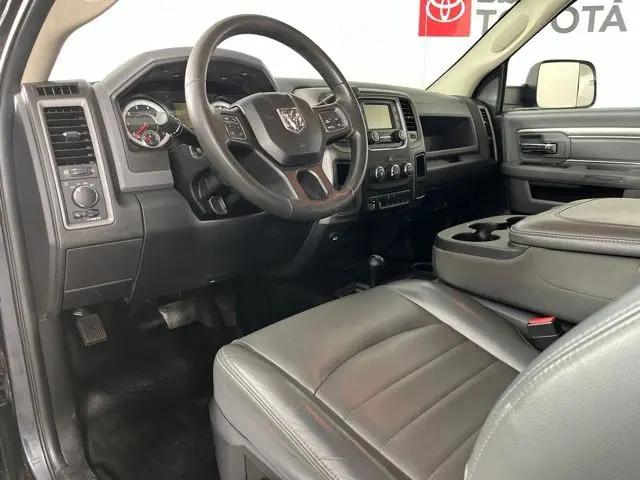 2017 Ram 3500 Tradesman Regular Cab 4x4 8' Box