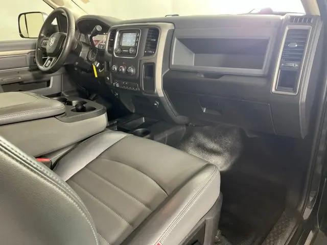2017 Ram 3500 Tradesman Regular Cab 4x4 8' Box