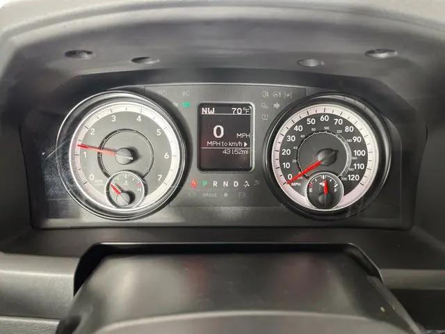 2017 Ram 3500 Tradesman Regular Cab 4x4 8 Box
