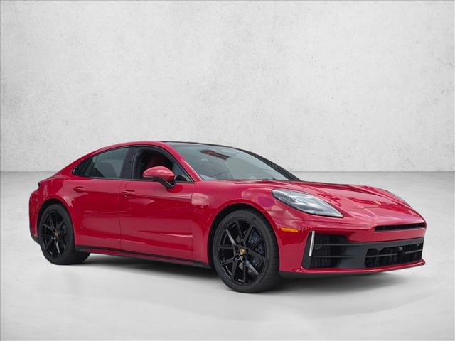 2026 Porsche Panamera 4