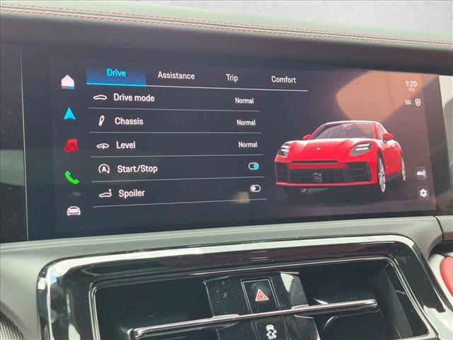 2026 Porsche Panamera 4