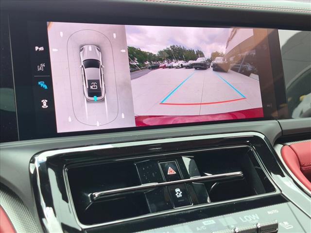 2026 Porsche Panamera 4