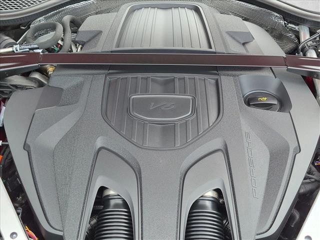 2026 Porsche Panamera 4