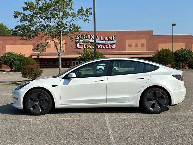 2021 Tesla Model 3 Standard Range Plus Rear-Wheel Drive