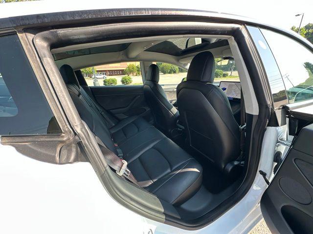 2021 Tesla Model 3 Standard Range Plus Rear-Wheel Drive