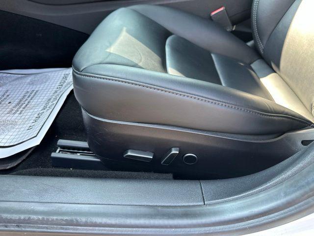 2021 Tesla Model 3 Standard Range Plus Rear-Wheel Drive