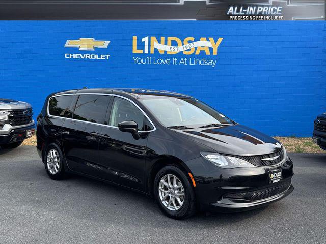 2023 Chrysler Voyager LX for sale in Front Royal, VA