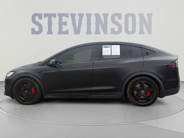 2022 Tesla Model X Base