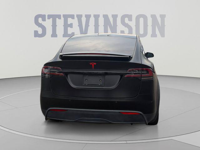 2022 Tesla Model X Base