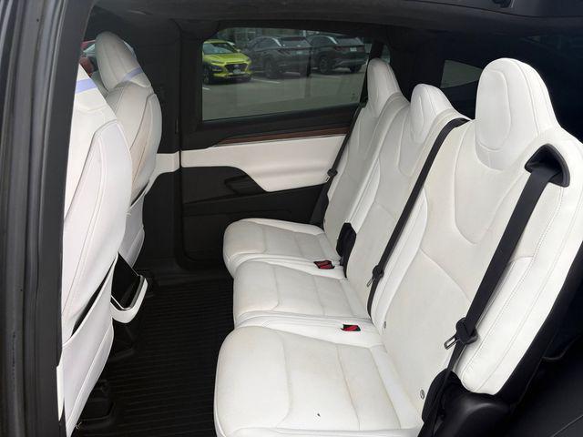 2022 Tesla Model X Base