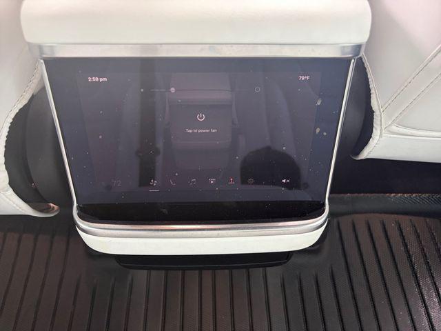 2022 Tesla Model X Base