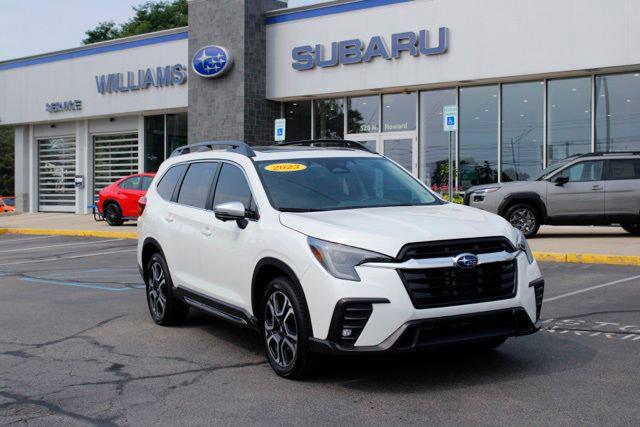 2023 Subaru Ascent Limited 7-Passenger for sale in LANSING, MI